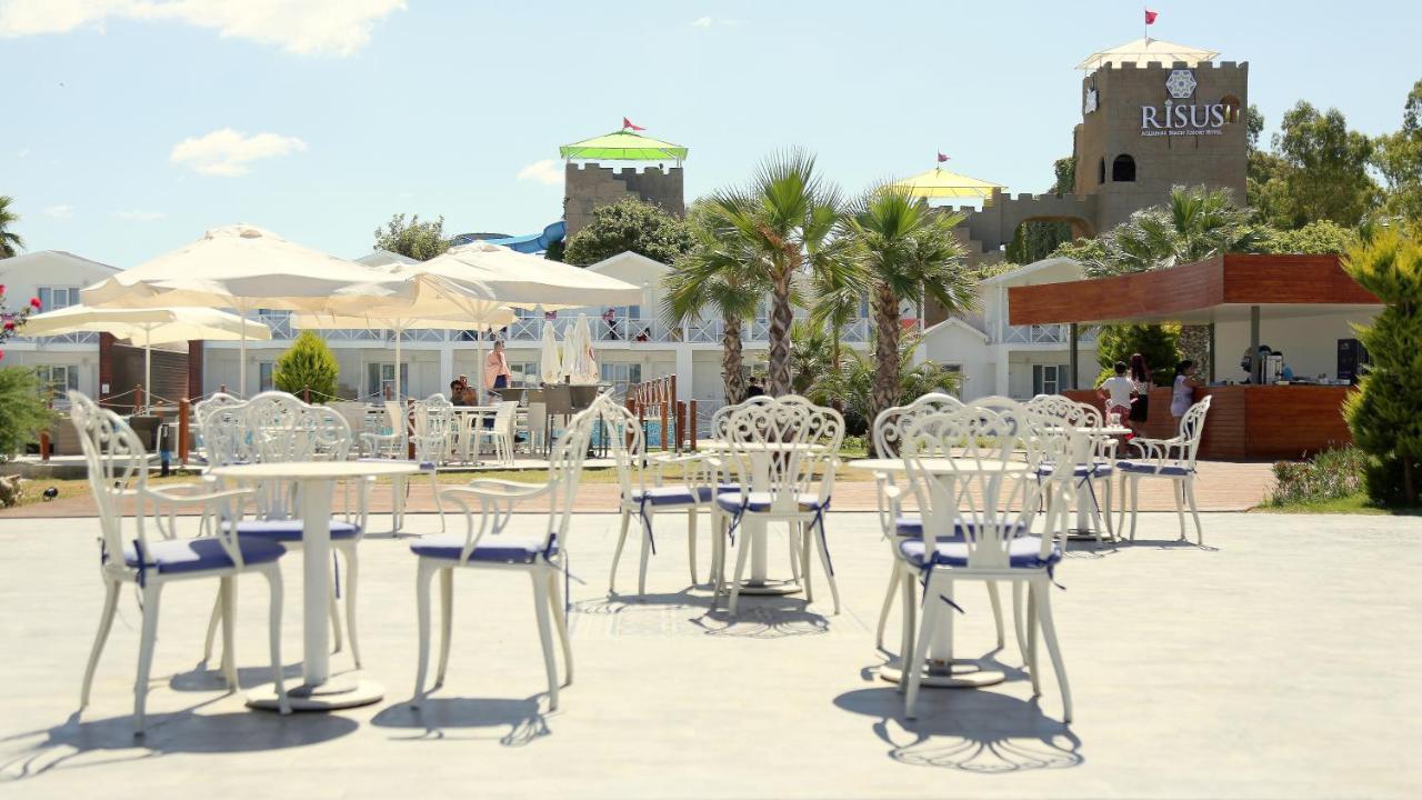 Risus Beach Resort Hotel Kusadasi Exterior photo